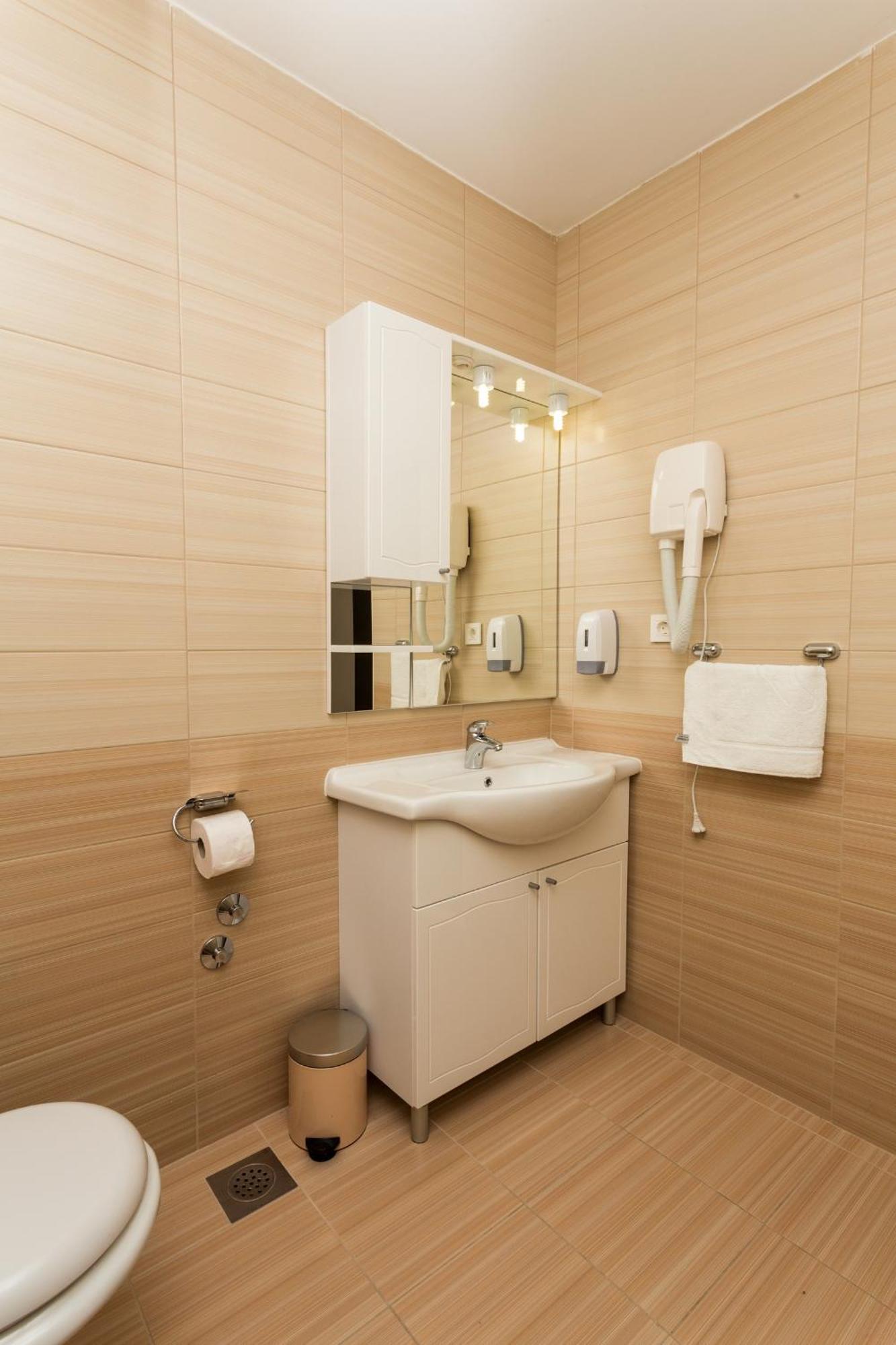 Appartement Butique Maris à Komarna Extérieur photo